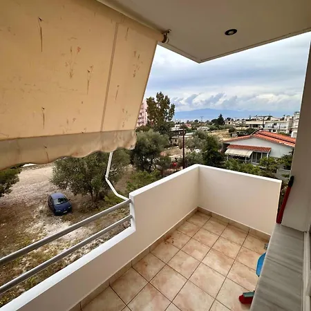 Vergian Brand New Spacious At Agioi Theodoroi