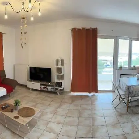 Vergian Brand New Spacious At Agioi Theodoroi *